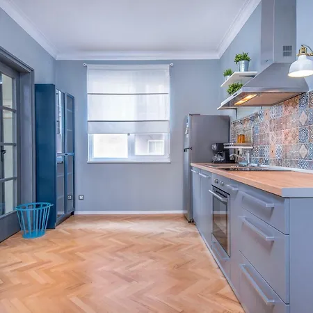 Apartament Dondukov Boulevard Two Bedroom Designer Sofia