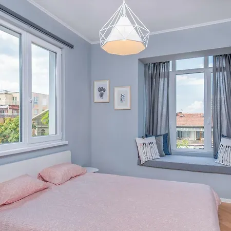 Dondukov Boulevard Two Bedroom Designer Sofia
